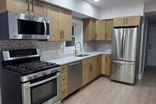 1442 W Chestnut St, Chicago, IL 60642 - Photo 5