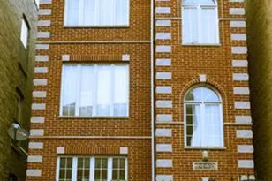 1442 W Chestnut St, Chicago, IL 60642 - Photo 1