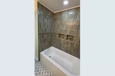 1442 W Chestnut Street #G, Chicago, IL 60642 - Photo 7