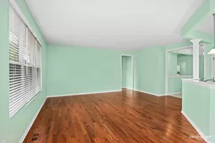 313 Prideland Dr, Shorewood, IL 60404 - Photo 5