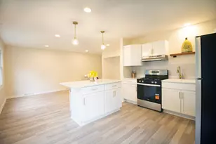 2632 19th St, Rockford, IL 61109 - Photo 5