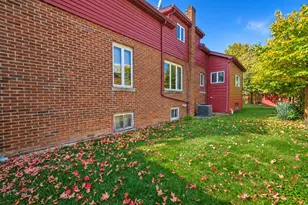 237 W Blair St, West Chicago, IL 60185 - Photo 43