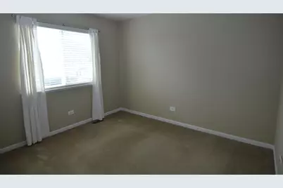 3613 Dorchester Place, McHenry, IL 60050 - Photo 15