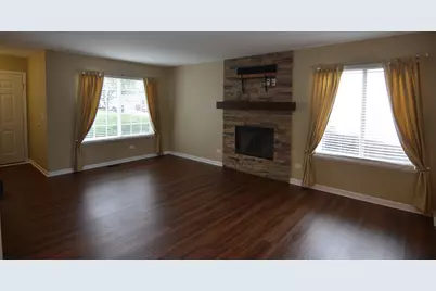 3613 Dorchester Place, McHenry, IL 60050 - Photo 7