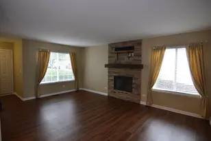 3613 Dorchester Pl, McHenry, IL 60050 - Photo 7