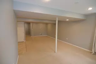 3613 Dorchester Pl, McHenry, IL 60050 - Photo 23