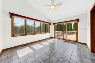 25283 W Timber Ln, Lake Villa, IL 60046 - Photo 7