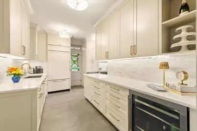 3100 N Sheridan Road #10E, Chicago, IL 60657 - Photo 9