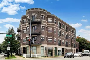 3028 W Roscoe St, Chicago, IL 60618 - Photo 1