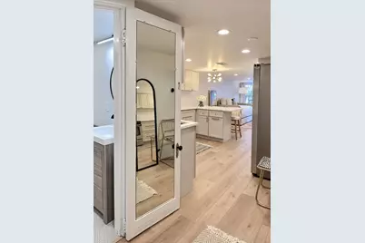 3745 N Seminary Avenue #1, Chicago, IL 60613 - Photo 13