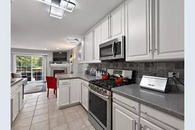1024 N Earls Court, Palatine, IL 60067 - Photo 9