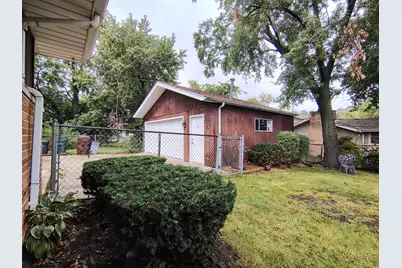 15017 Sunset Avenue, Oak Forest, IL 60452 - Photo 5