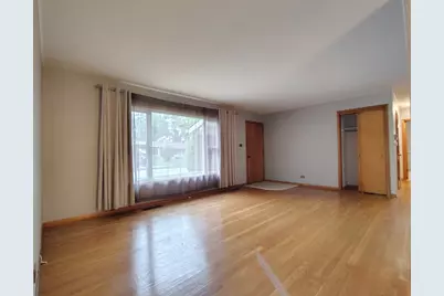 15017 Sunset Avenue, Oak Forest, IL 60452 - Photo 7