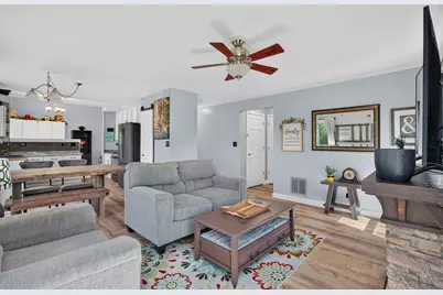 2067 Stephen Street, Aurora, IL 60502 - Photo 9