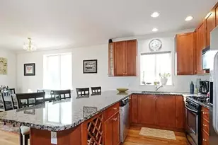 1514 W Thomas St, Chicago, IL 60642 - Photo 3