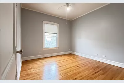 4608 N Kenton Avenue #2, Chicago, IL 60630 - Photo 9