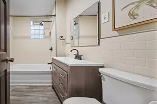 2737 W 22nd Pl, Chicago, IL 60608 - Photo 11