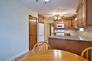 4704 N Newland Ave, Harwood Heights, IL 60706 - Photo 5