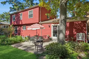 6809 Hillcrest Dr, Crystal Lake, IL 60012 - Photo 23