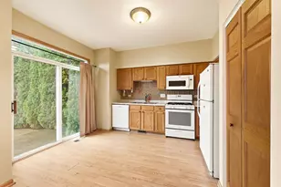 427 Alyssa St, Plano, IL 60545 - Photo 5