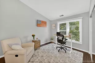 2013 N Coldspring Rd, Arlington Heights, IL 60004 - Photo 17