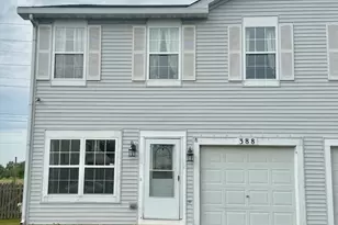 388 Richmond Dr, Romeoville, IL 60446 - Photo 1