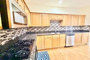2820 N Greenwood Ave, Arlington Heights, IL 60004 - Photo 15