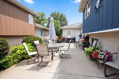 9430 S 69th Avenue, Oak Lawn, IL 60453 - Photo 19