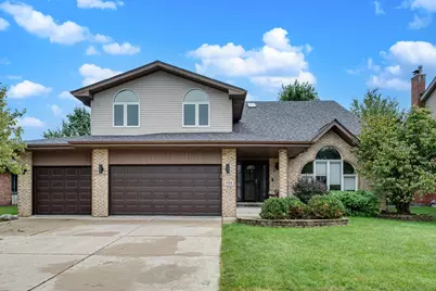 1124 Covington Drive, Lemont, IL 60439 - Photo 1