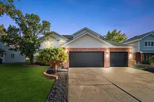 5345 Stanford Ln, Matteson, IL 60443 - Photo 1