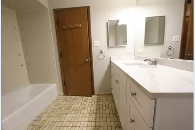 8216 Eynsford Drive, Orland Park, IL 60462 - Photo 27