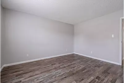 113 Boardwalk Street #E, Elk Grove Village, IL 60007 - Photo 9