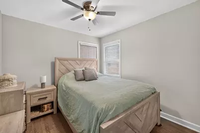 3406 N Oleander Avenue, Chicago, IL 60634 - Photo 15