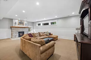 16 S Monroe St, Hinsdale, IL 60521 - Photo 45