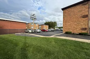 14 N Martha St, Lombard, IL 60148 - Photo 3