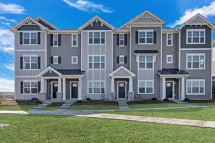 523 Yosemite Wy, Mundelein, IL 60060 - Photo 1