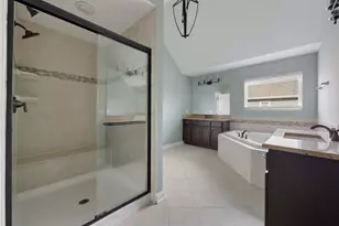 4019 Chinaberry Ln, Naperville, IL 60564 - Photo 25