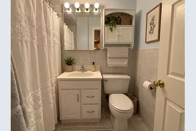 1105 Holiday Lane #14, Des Plaines, IL 60016 - Photo 7