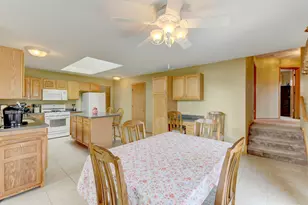 8600 Henke Dr, Tinley Park, IL 60487 - Photo 11