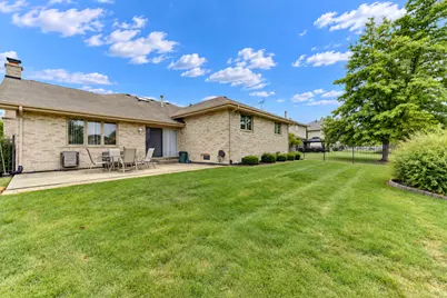 8600 Henke Drive, Tinley Park, IL 60487 - Photo 3
