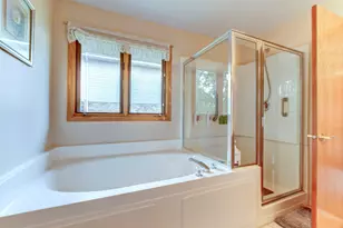 8600 Henke Dr, Tinley Park, IL 60487 - Photo 23