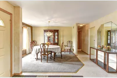 8600 Henke Drive, Tinley Park, IL 60487 - Photo 17