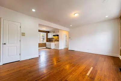 1633 W 76th Street #1W, Chicago, IL 60620 - Photo 3