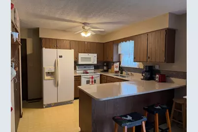 374 Northwood Lane, Salem, IL 62881 - Photo 7