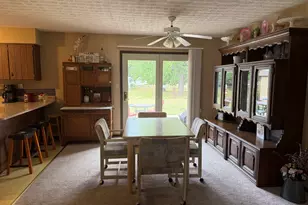 374 Northwood Ln, Salem, IL 62881 - Photo 9