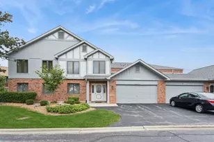 13050 Terrace Dr, Palos Park, IL 60464 - Photo 1