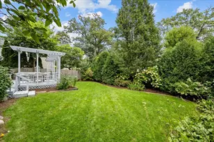 363 Newman Ct, Lake Bluff, IL 60044 - Photo 23