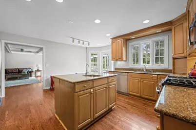 363 Newman Court, Lake Bluff, IL 60044 - Photo 7
