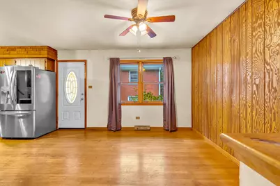 10220 S Kostner Avenue, Oak Lawn, IL 60453 - Photo 7