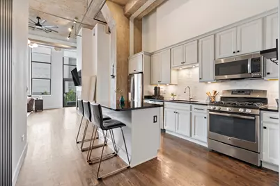 758 N Larrabee Street #319, Chicago, IL 60654 - Photo 7